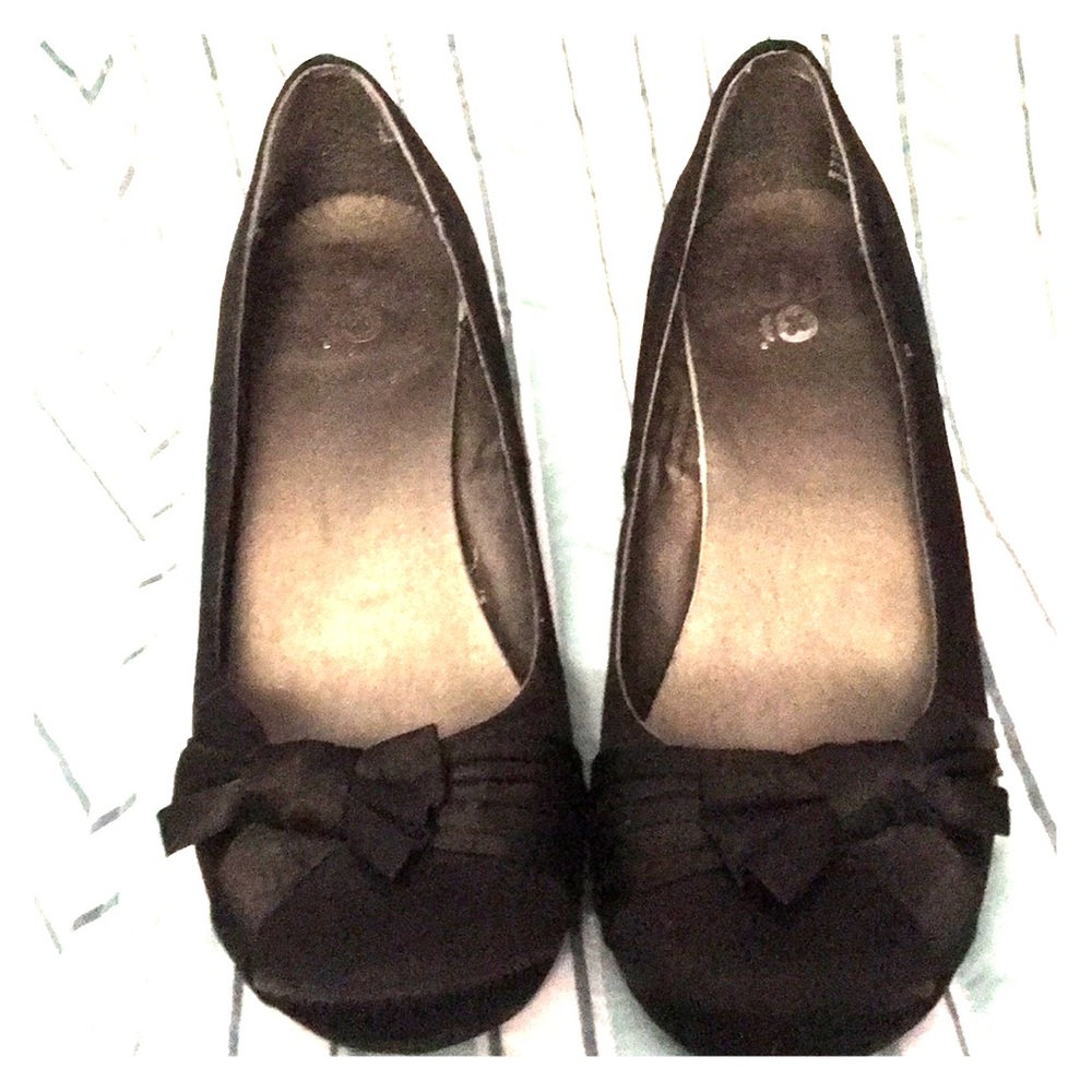 Women’s SO black heels